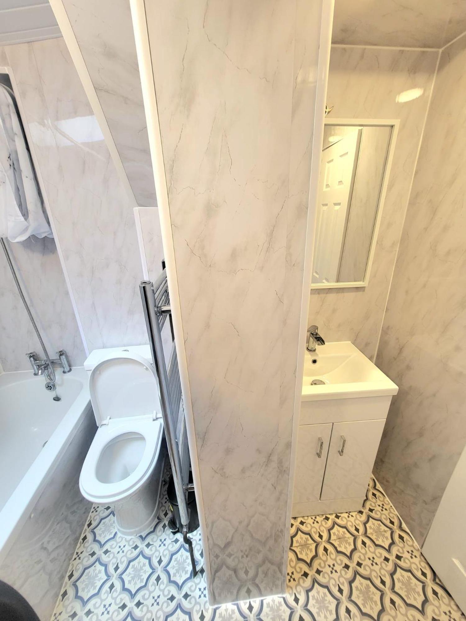 London En-Suite Double Rooms - Leytonstone E11 Luaran gambar